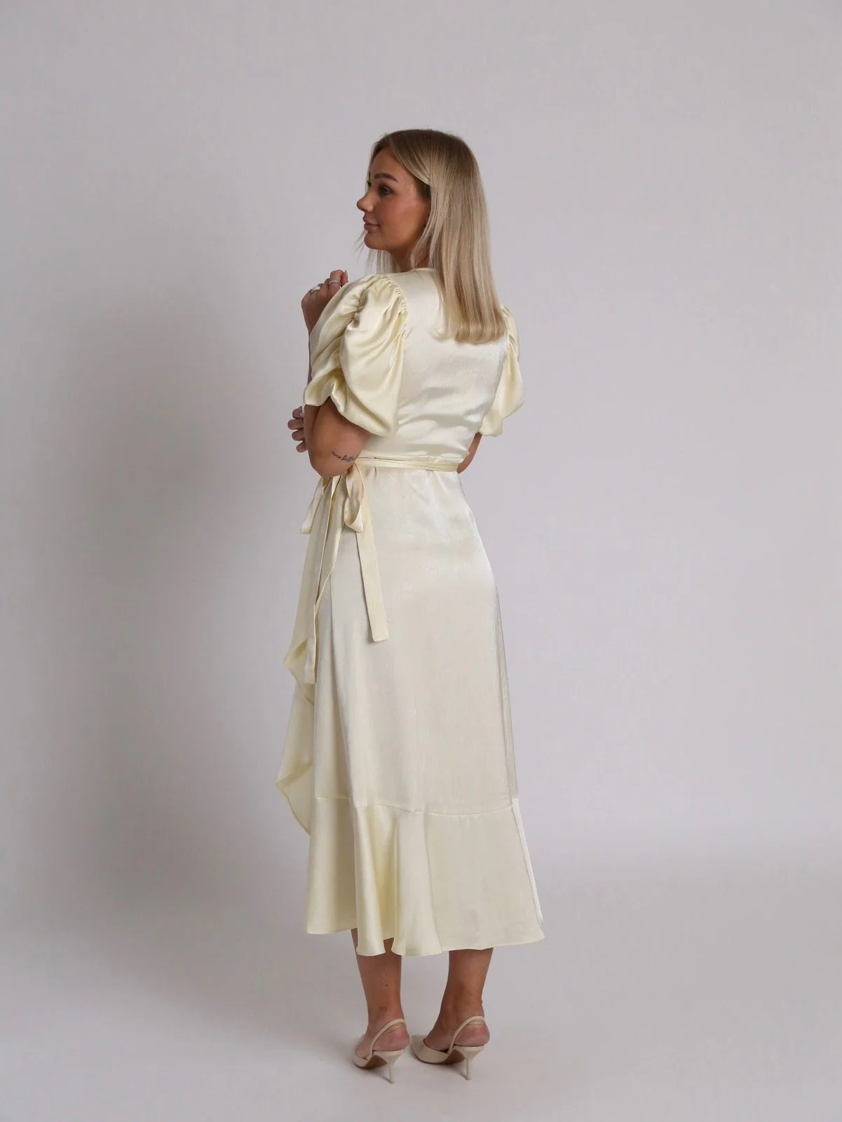 Sinda kjole - pale yellow - Image 8