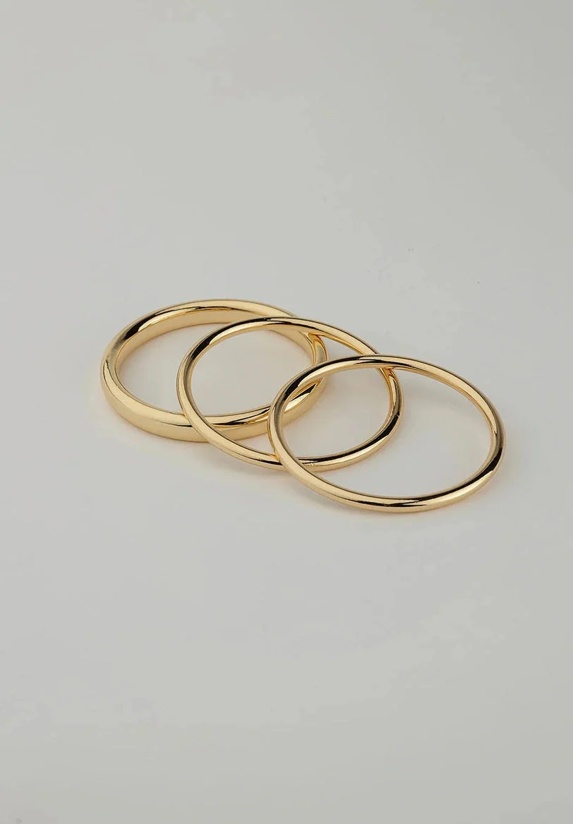 Bangle set of gold - gold