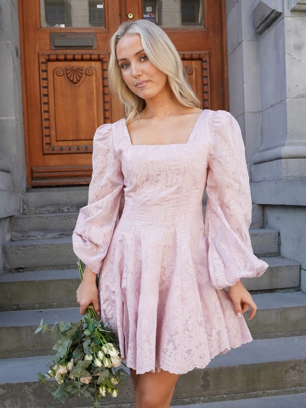 Sophie lace kjole - baby pink