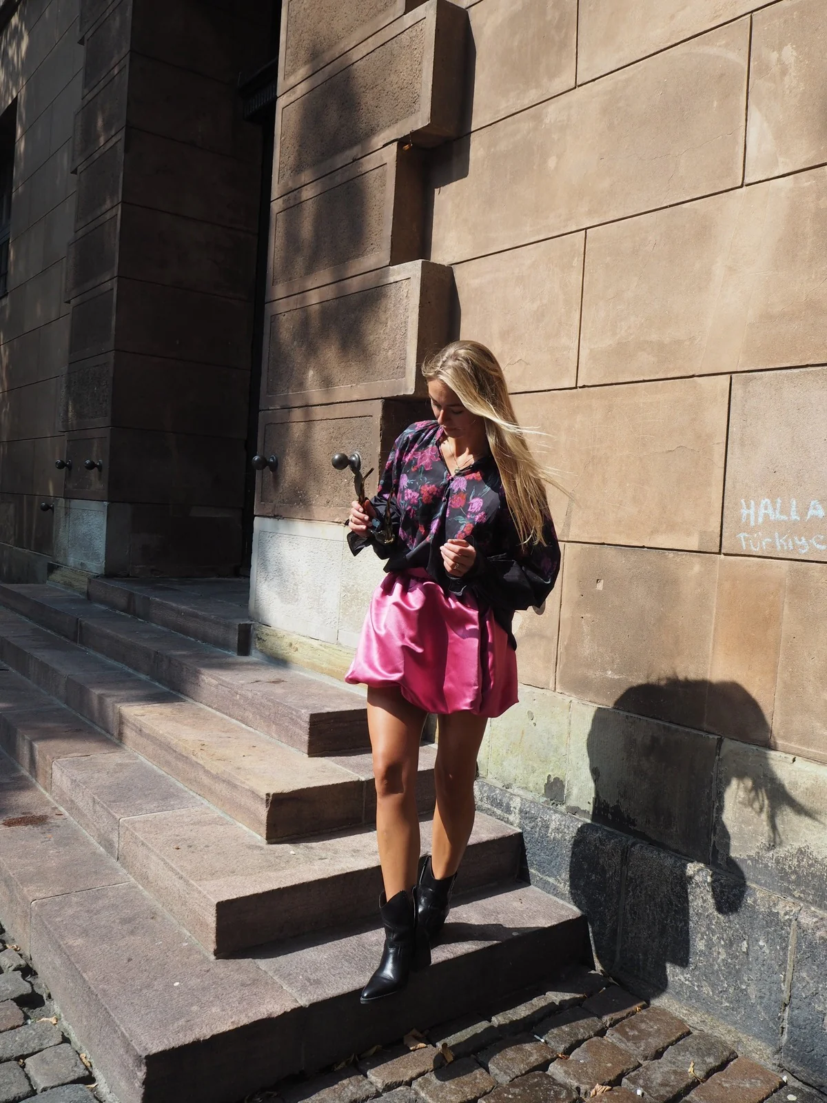 Joy blouse - pink/black print - Image 6