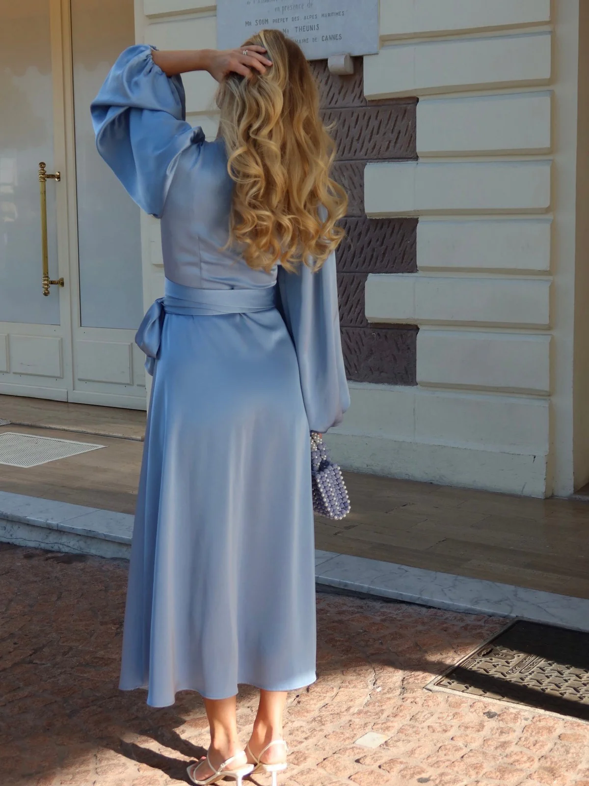 Locki satin maxi kjole - blue - Image 6