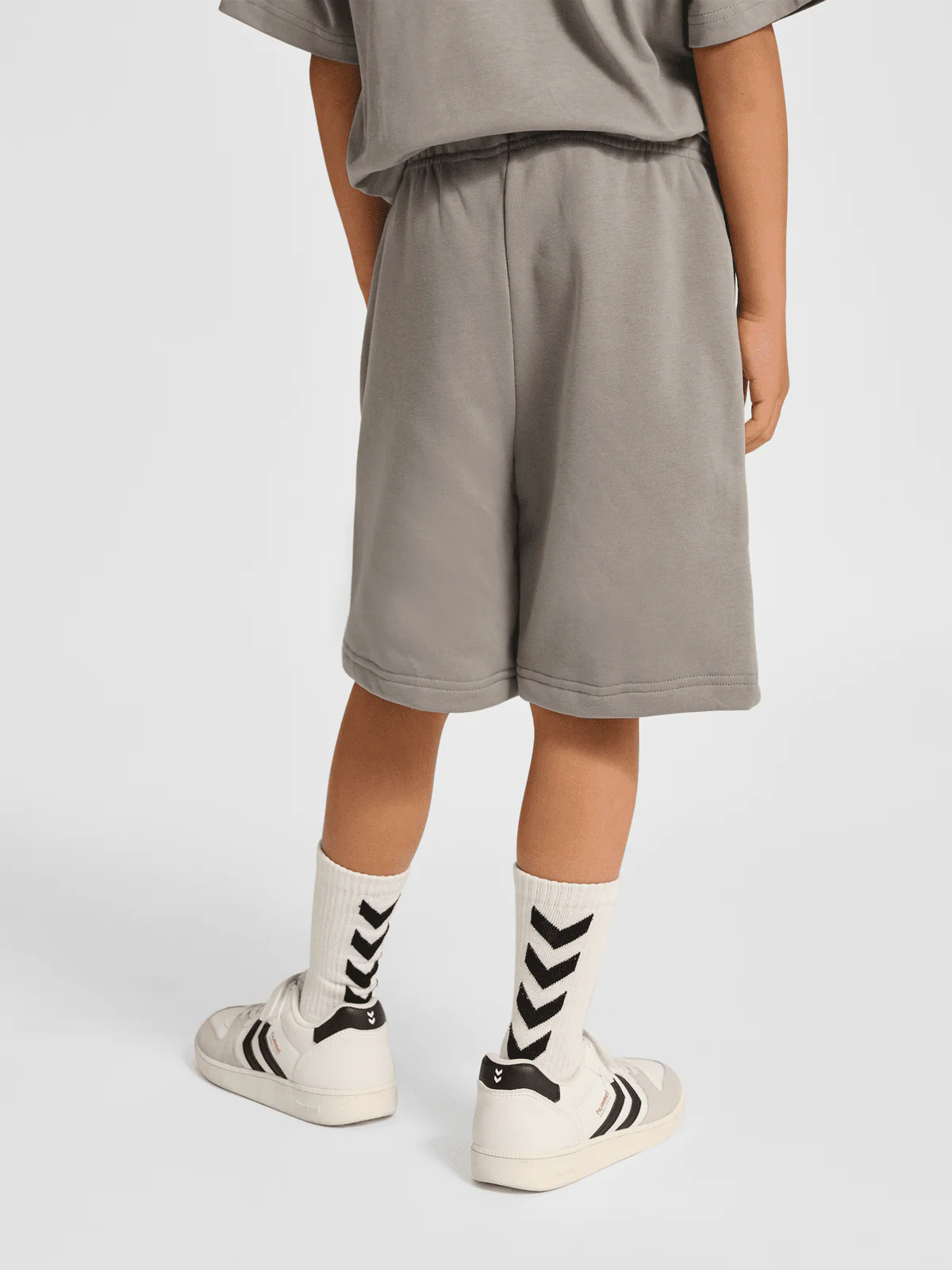 LOOSE JOGGESHORTS BEE - Rock Ridge - Image 4