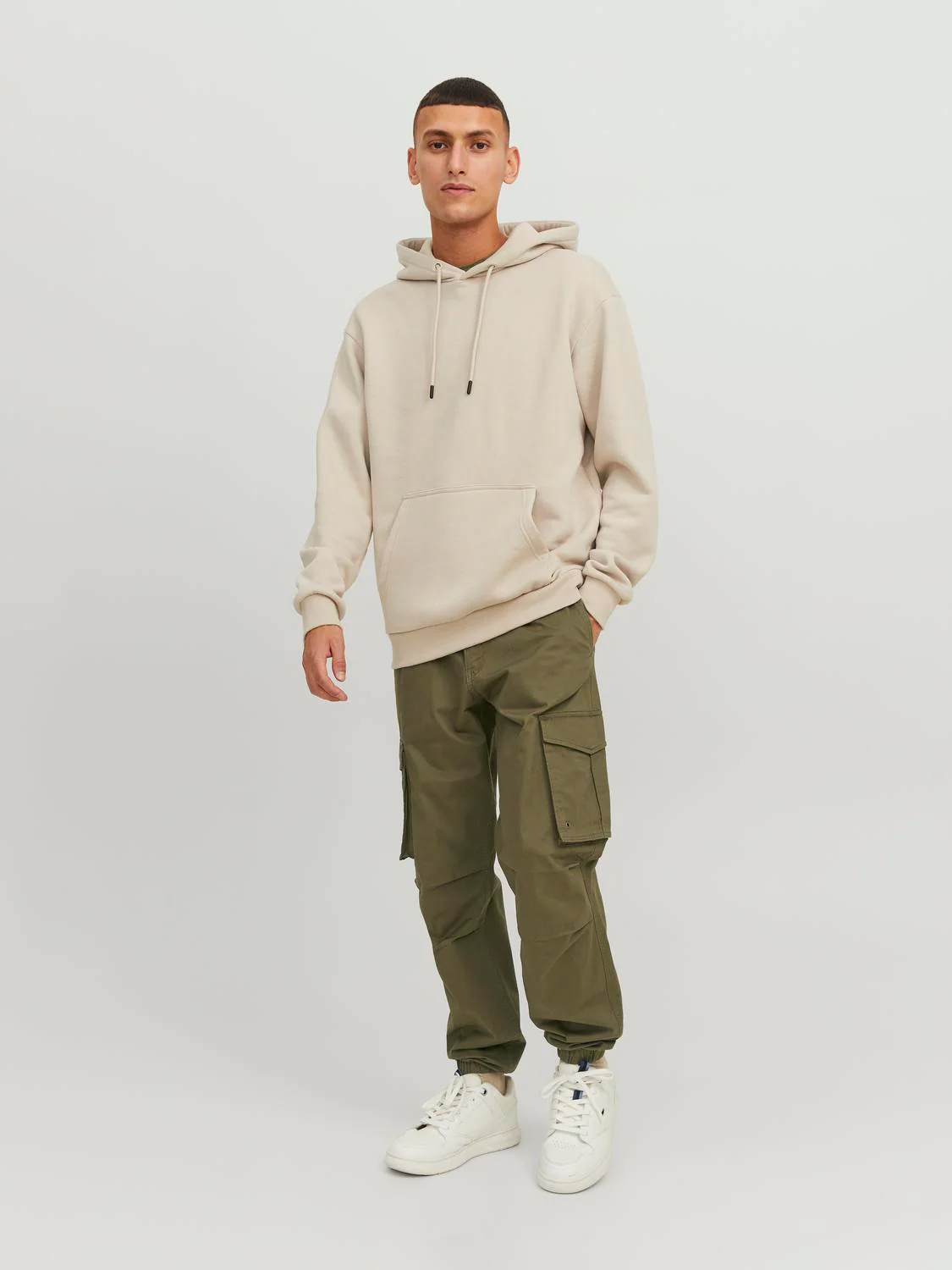 Kane noah cuffed cargo bukse - olive night - Image 3