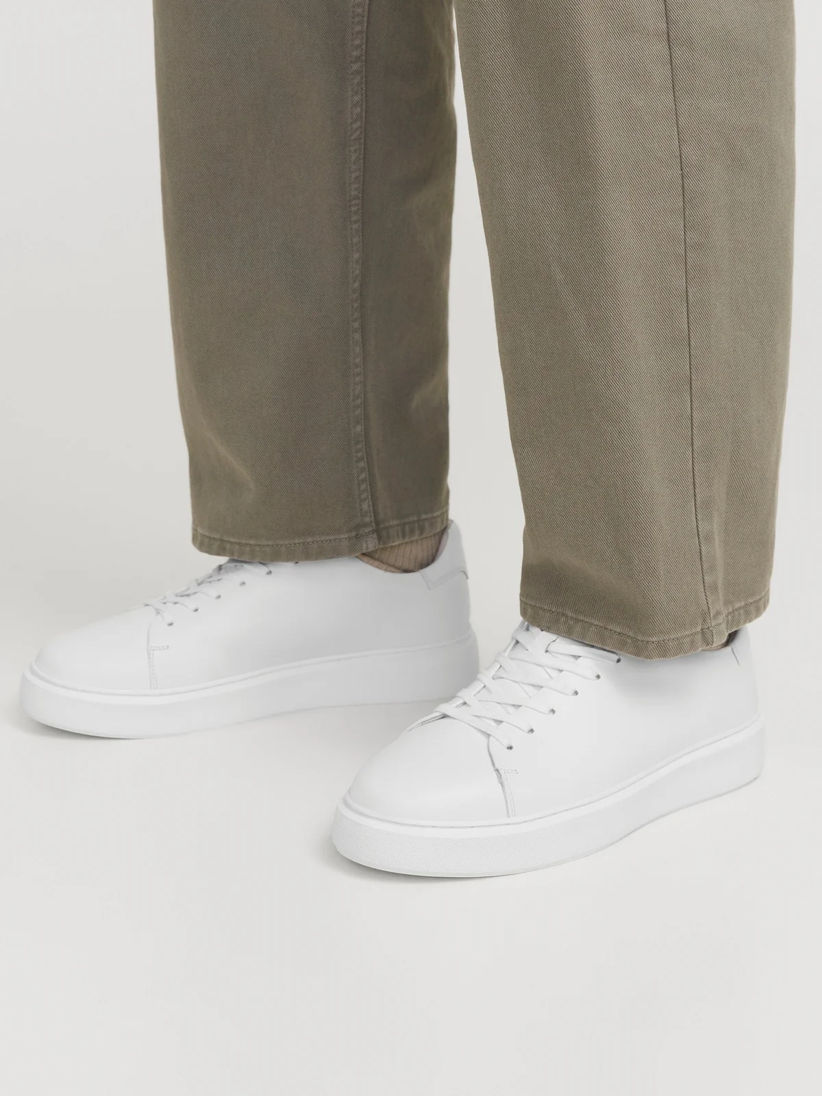 Stockholm leather sneaker - bright white