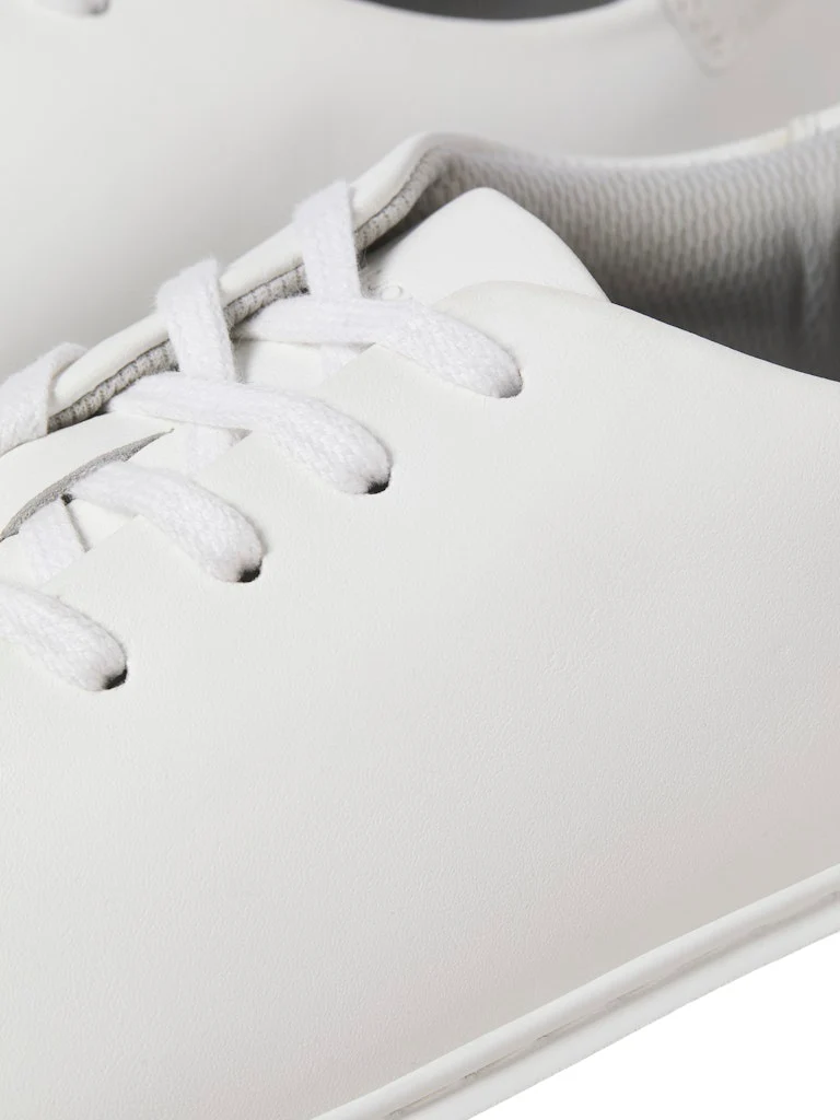Stockholm leather sneaker - bright white - Image 7