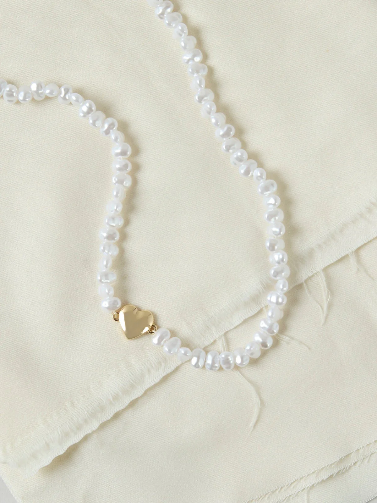 OLARO NECKLACE - Cloud Dancer - Image 3