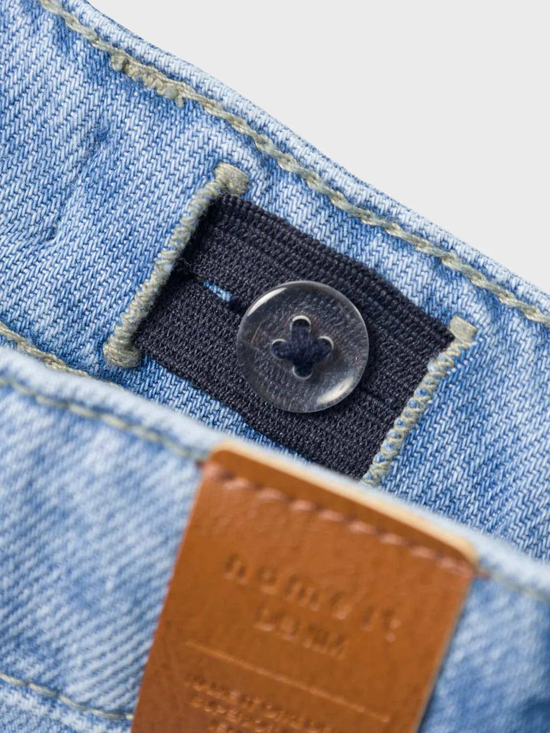 ROSE STRAIGHT JEANS - Light Blue Denim - Image 3
