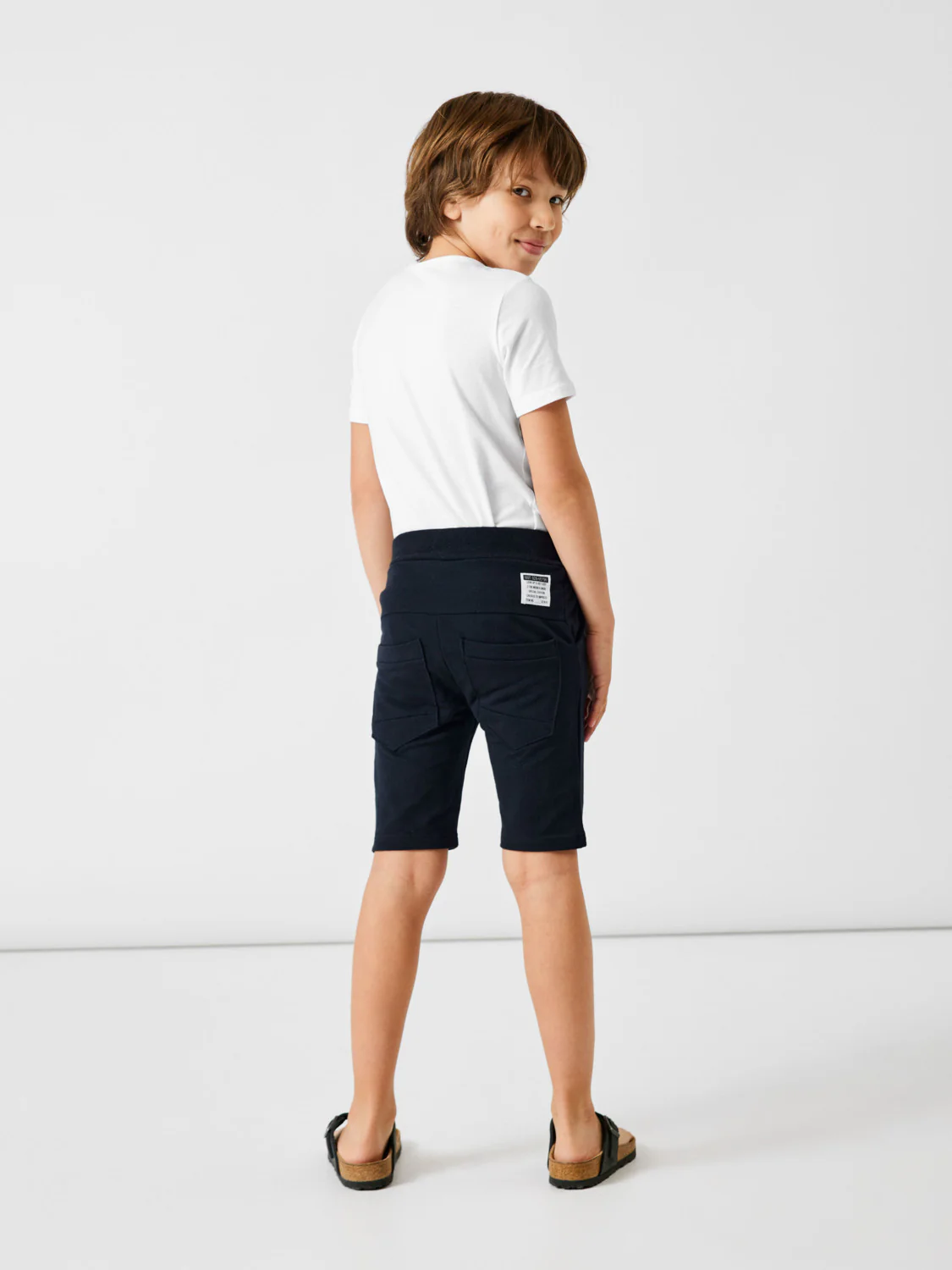 VERMO LANG SHORTS - Black - Image 5