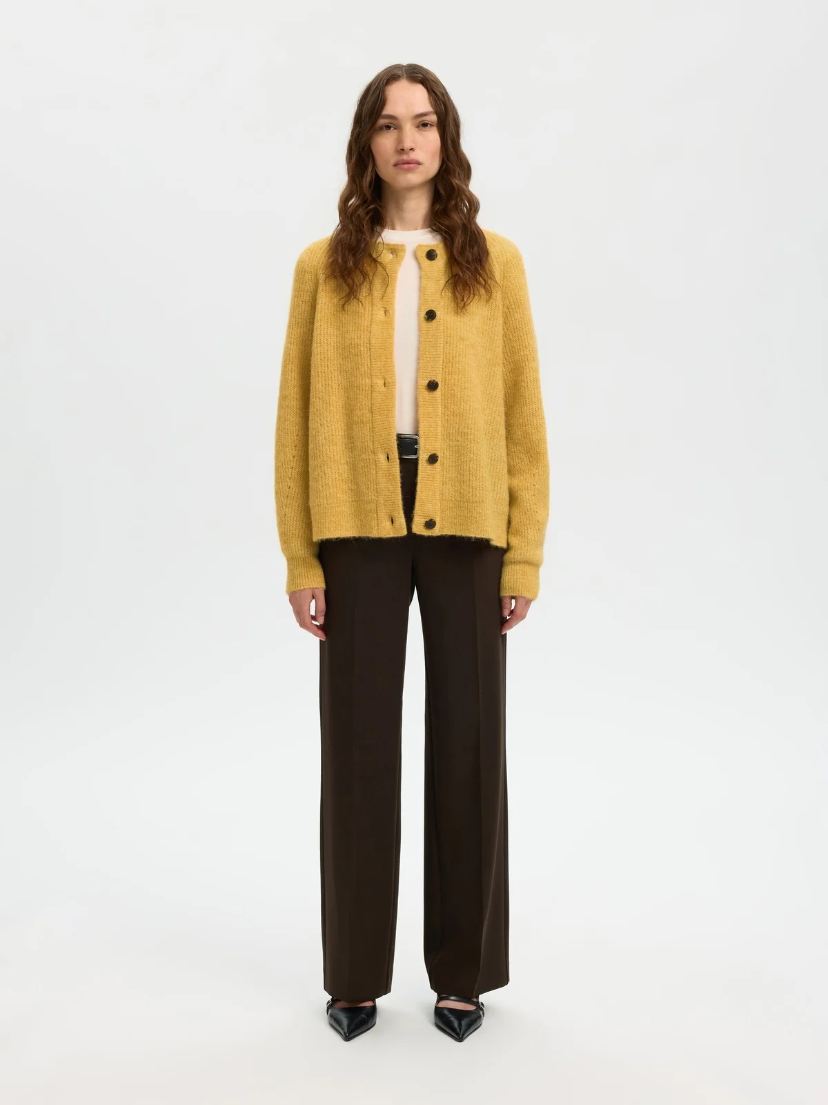Lulu knit short cardigan- ochre - Image 6