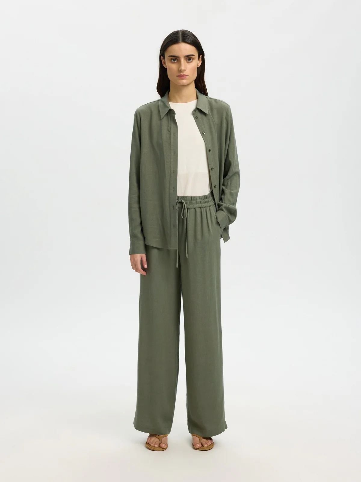 Viva gulia linbukse - deep lichen green - Image 4