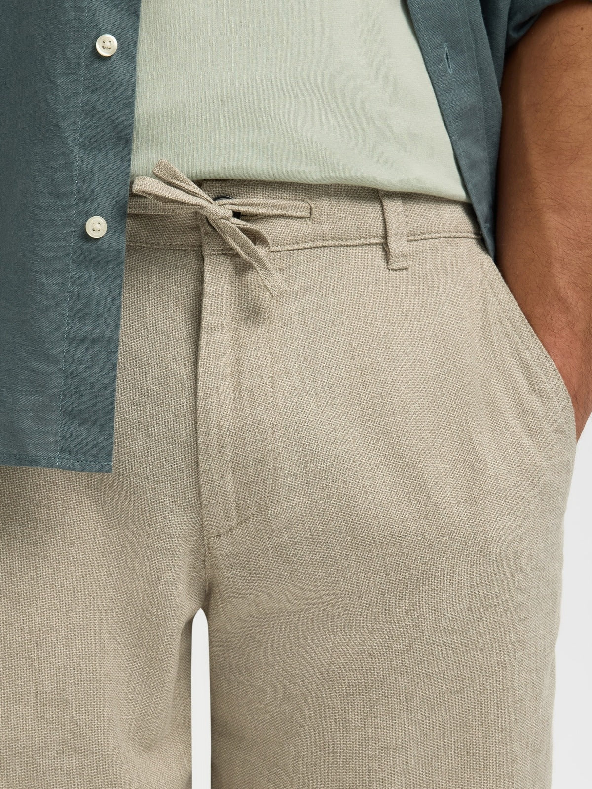 Regular brody lin shorts - vetiver - Image 2