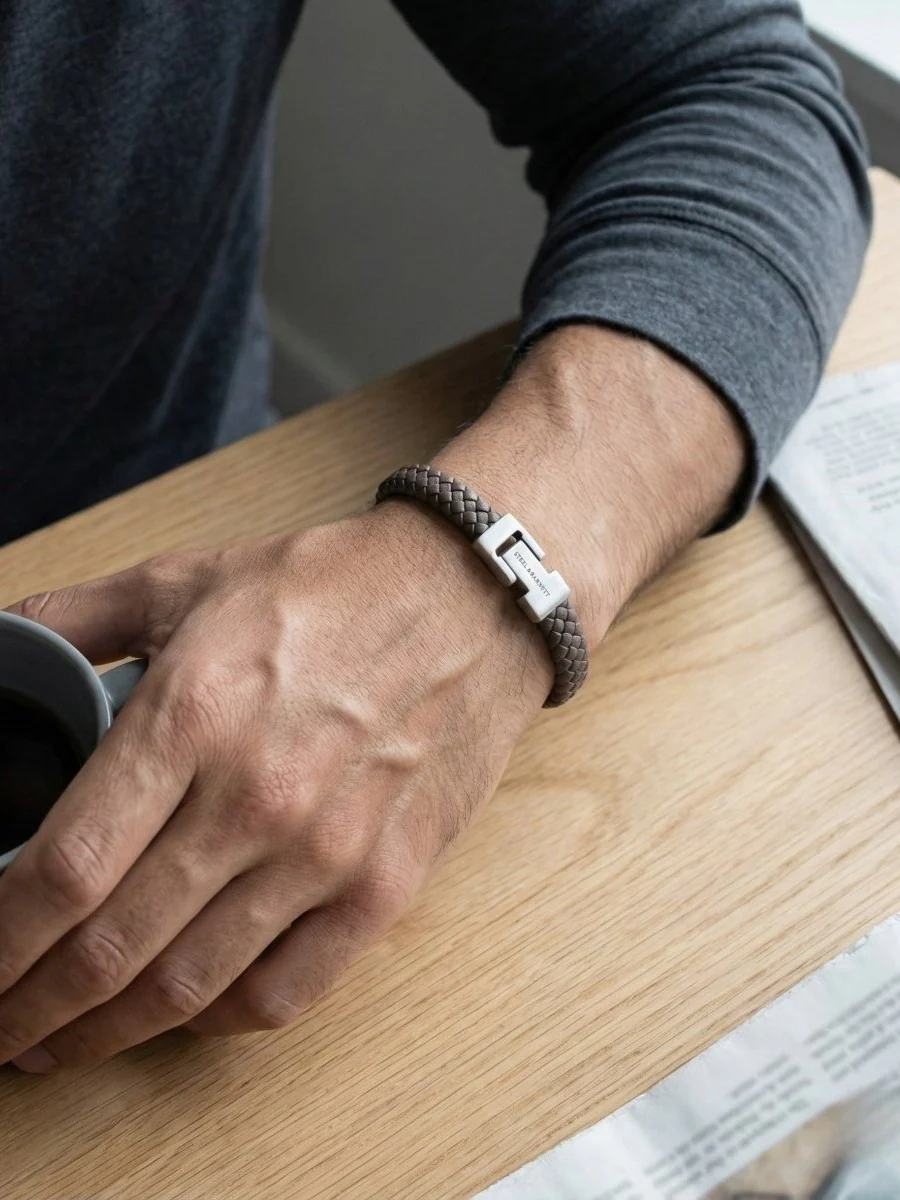 Leather bracelet archie - brown - Image 2