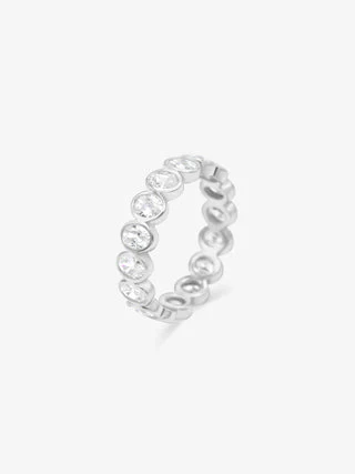Diamond band ring oval - silver