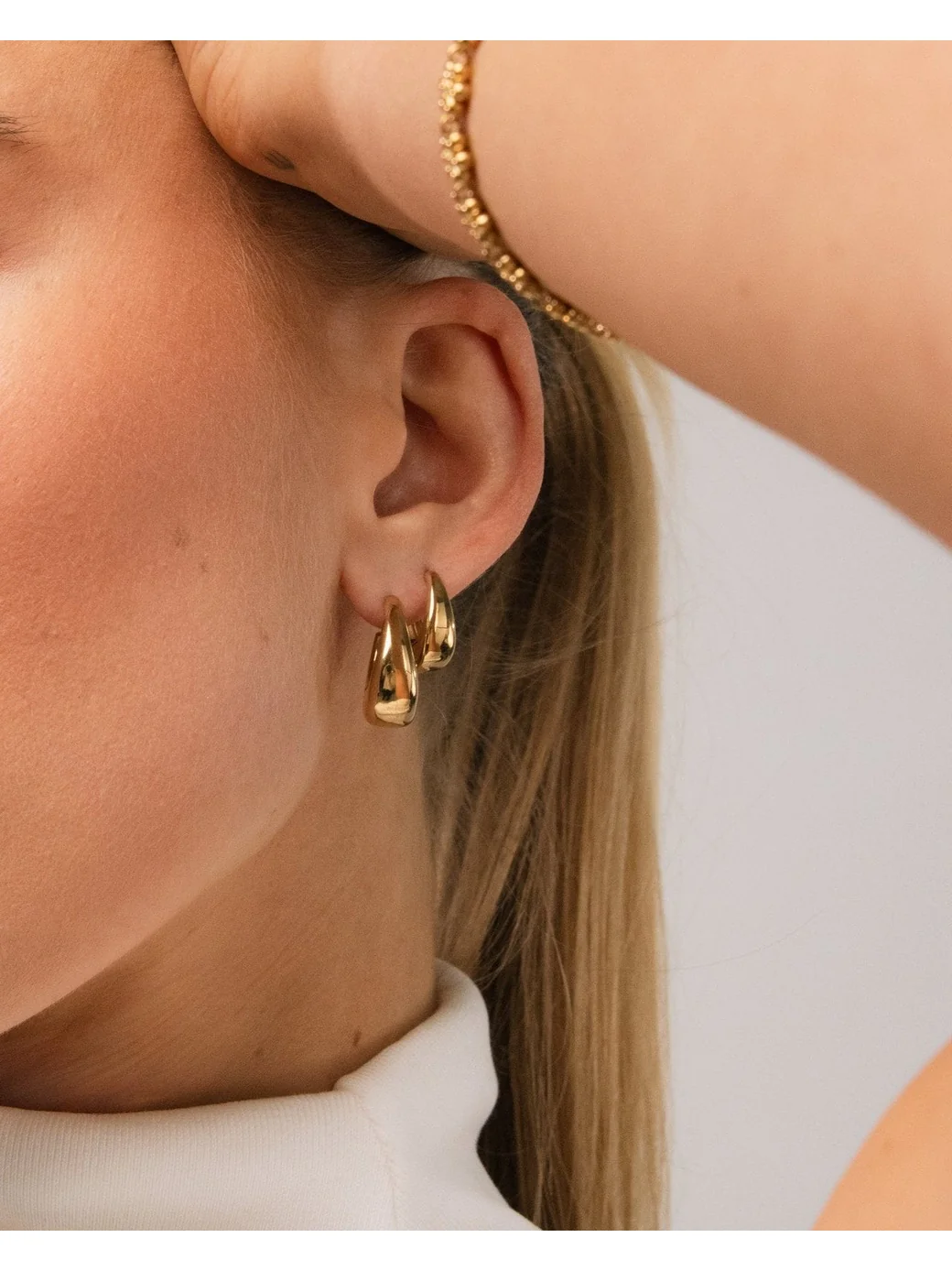 Drop hoops - gold - Image 2